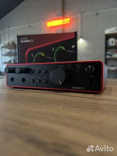 Focusrite Scarlett 2i2 4rd Gen