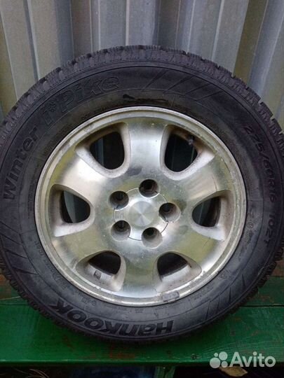 Hankook Winter I'Pike 225/60 R16