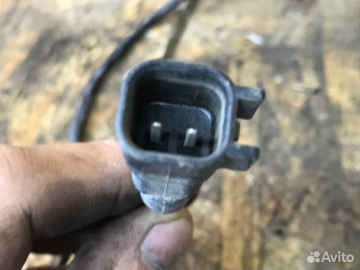 Пыльник тормозного диска задний левый Opel Astra J