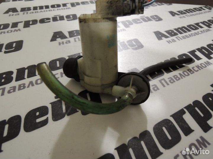 Мотор бачка омывателя Nissan Lafesta B30