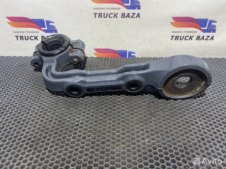 1849366 Кронштейн переднего стабилизатора