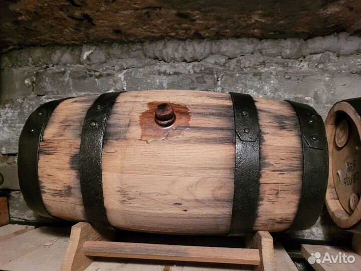 Деревянная бочка (дубовая)