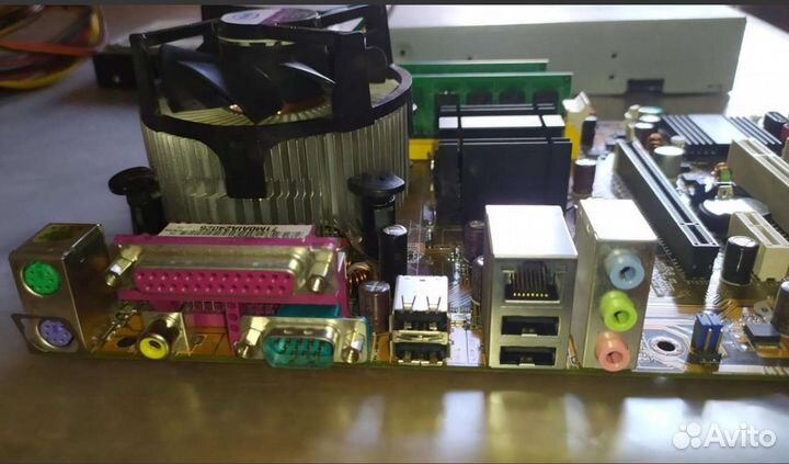 Материнская плата