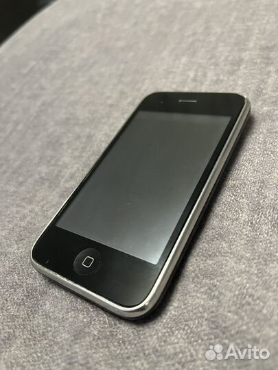 iPhone 3GS, 8 ГБ