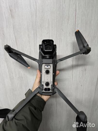 Dji mavic 3 pro