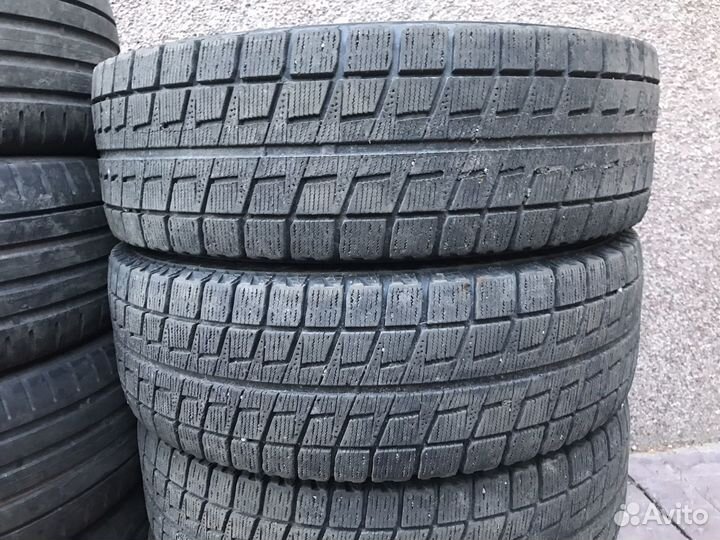Bridgestone Blizzak Revo2 205/70 R15