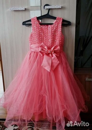 Праздничное платье для девочки