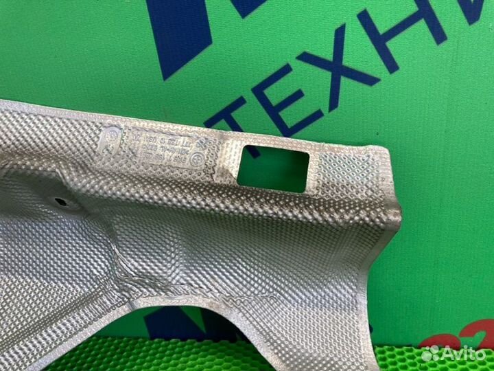 Тепловой экран Bmw X5 E70 N57D30A 2012