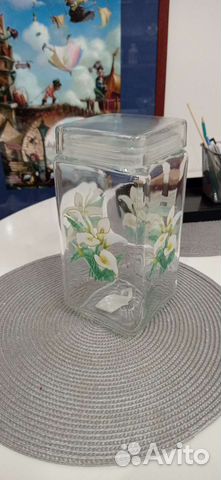 Банка для хранения сыпучих продуктов