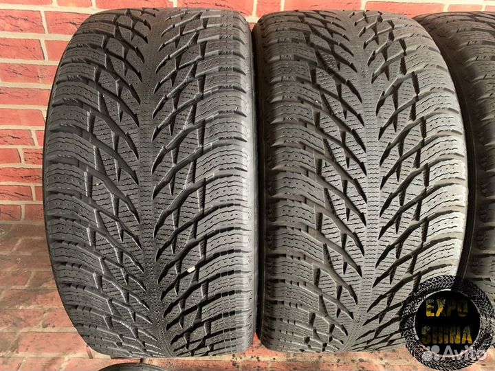 Nokian Tyres Hakkapeliitta R3 SUV 295/35 R21 107T