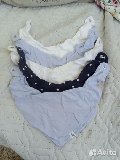 Слюнявчики h&m