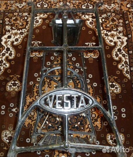 Швейные машины подставки запчасти