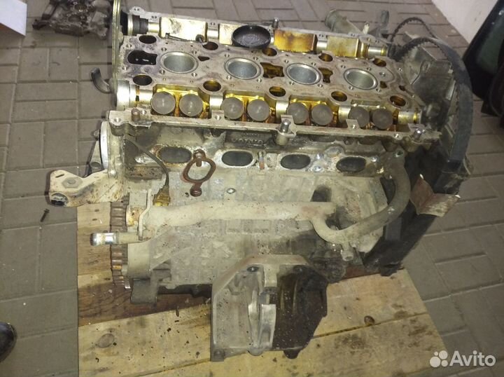 Двигатель Volvo s40 2.0L B4204T3 на запчасти