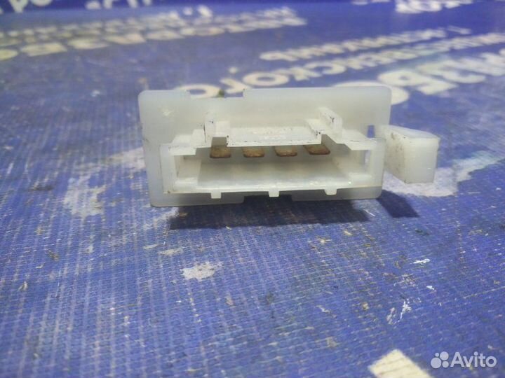 Резистор печки Skoda Octavia Tour лифтбэк 1998