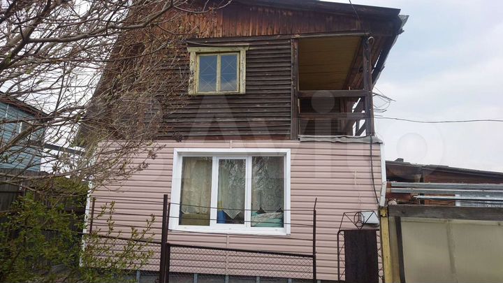 Дом 52 м² на участке 6 сот.