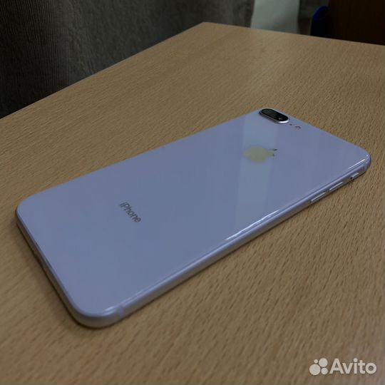 Телефон iPhone 8 plus обмен