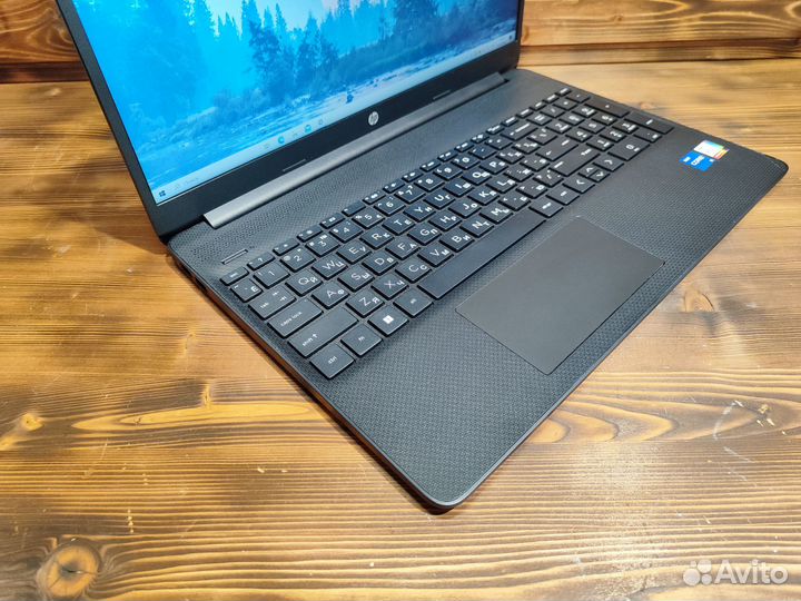 Ноутбук HP Intel Core I5-1235U 512GB SSD