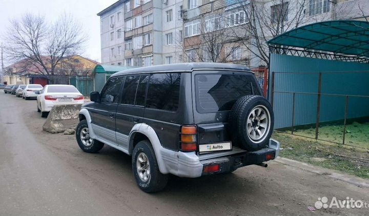 Салон mitsubishi pajero 2
