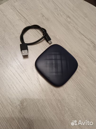 Беспроводной автомобильный адаптер CarPlay