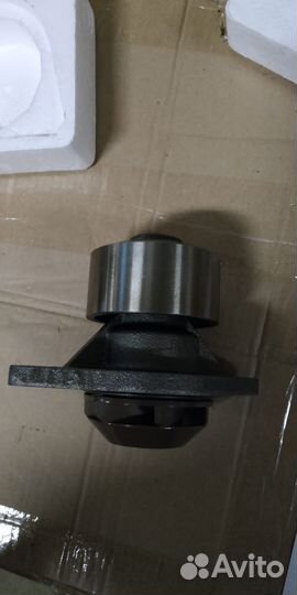 Hitachi/zx240 водяной насос