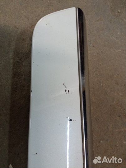 Молдинг двери задний правый Mercedes-Benz Gl-Class