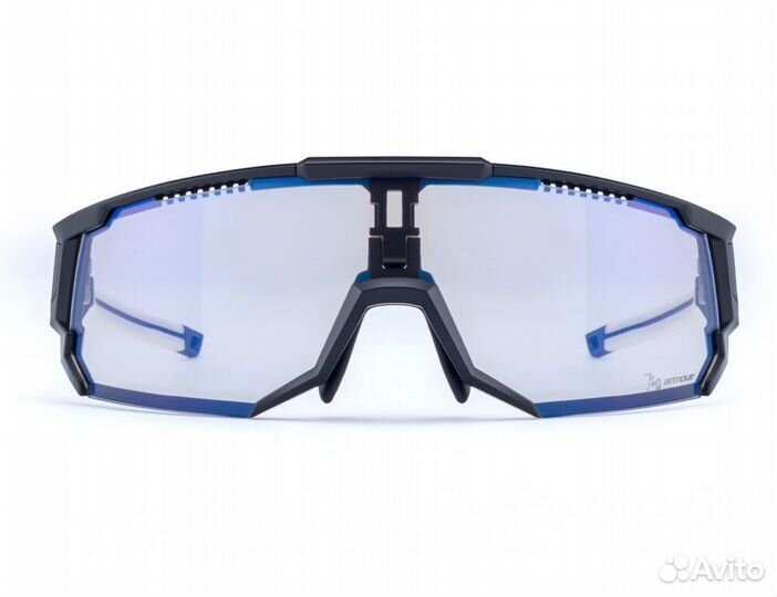 Mars / Matte Black / Photochromic Clear Light Blue