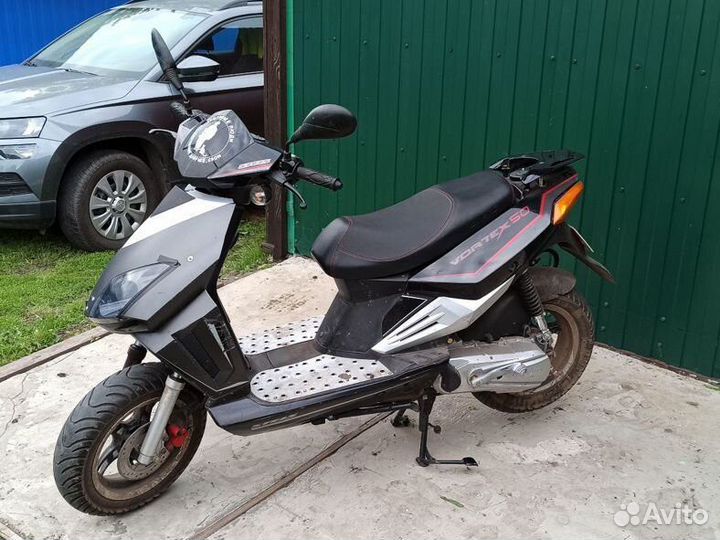 Скутер Stels Vortex 50