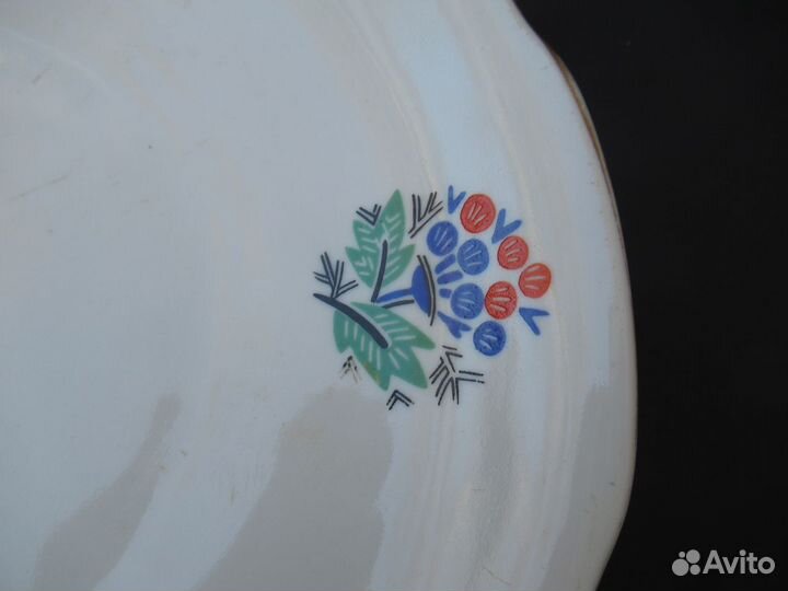 Большое фарфоровое блюдо коростень СССР