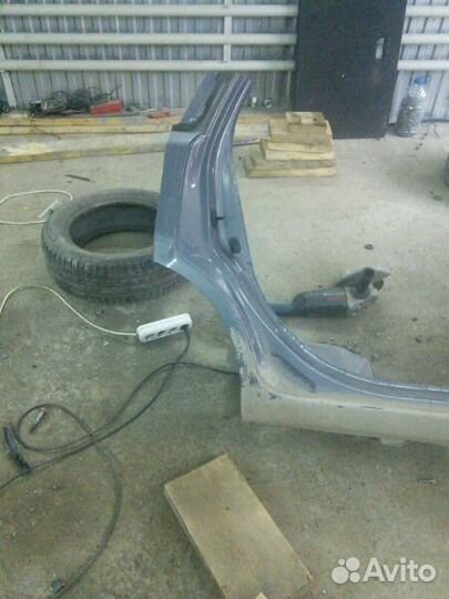 Порог правый Ниссан ноут