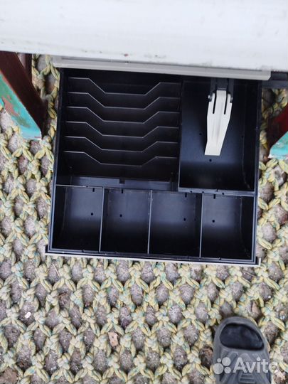 Денежный ящик