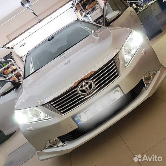 Дхо в поворотники Toyota Camry 50