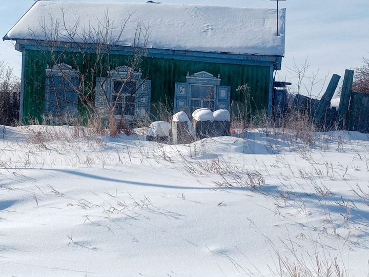 Дом 26,4 м² на участке 20 сот.