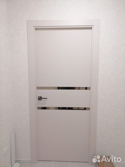 Двери межкомнатные новые комплект
