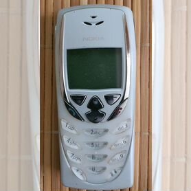 Nokia 8310