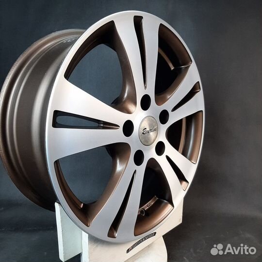 Литые диски R16 5x114.3 Reverline арт. 24-48