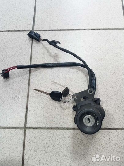 Замок зажигания с ключом Honda gl1500 gold wing