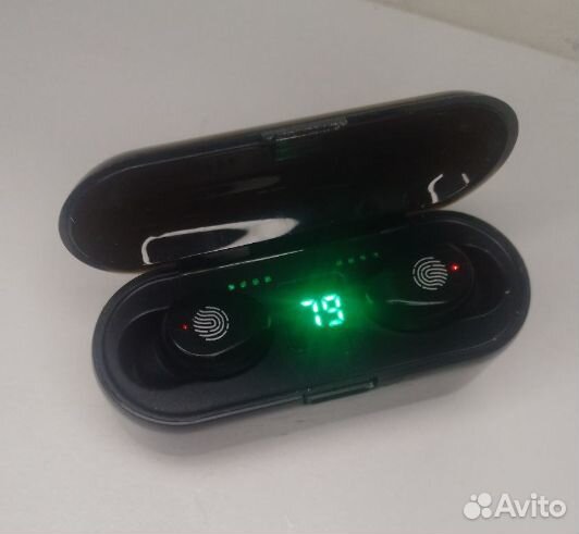 Беспроводные наушники с функцией повербанк