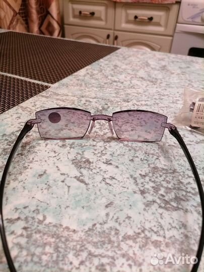 Очки унисекс + 4.00