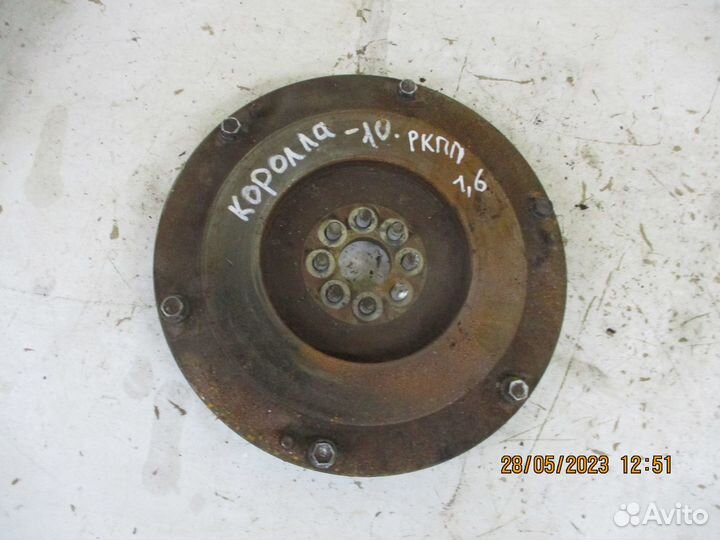 Маховик 1,6 ркпп робот Тойота Королла E-150