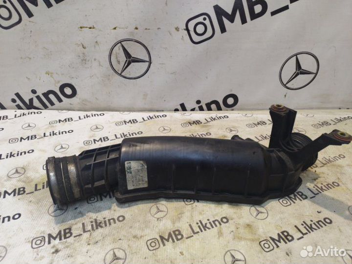 Патрубок интеркулера правый Mercedes C-Class W204