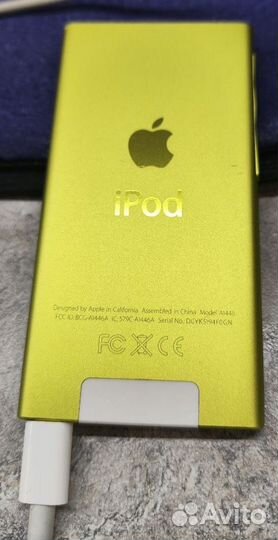 Apple iPod Nano 16GB Yellow