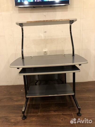 Компьютерный стол бу