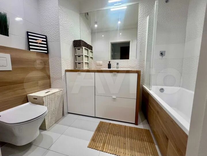 Комната 14,2 м² в 2-к., 8/17 эт.