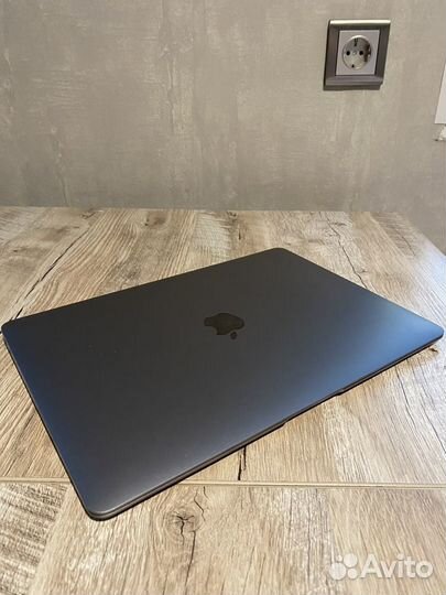 Apple MacBook Air 13 2020 M1 16gb 512
