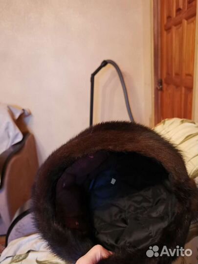 Шапка берет норковый