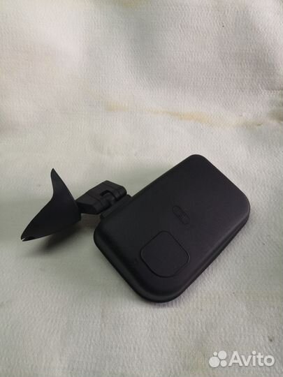 Зеркало заднего вида