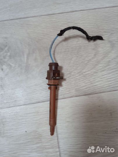 Датчик температуры отопителя Peugeot 406