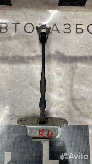 Ограничитель двери задний правый Infiniti Ex37 J50