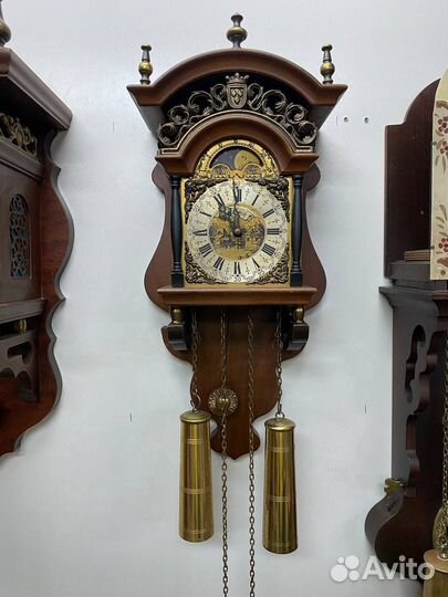 Часы настенные механические голландские
