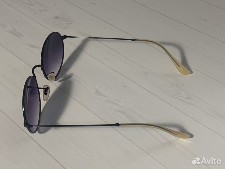 Солнцезащитные очки Ray ban